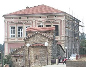 Svetiklimentovo ucilishte