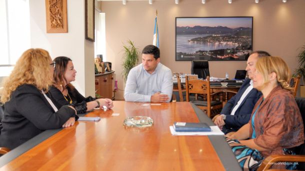 Средба општина