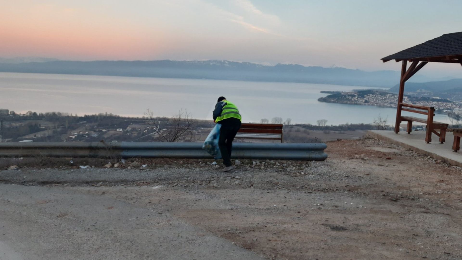 Акција Комуналец