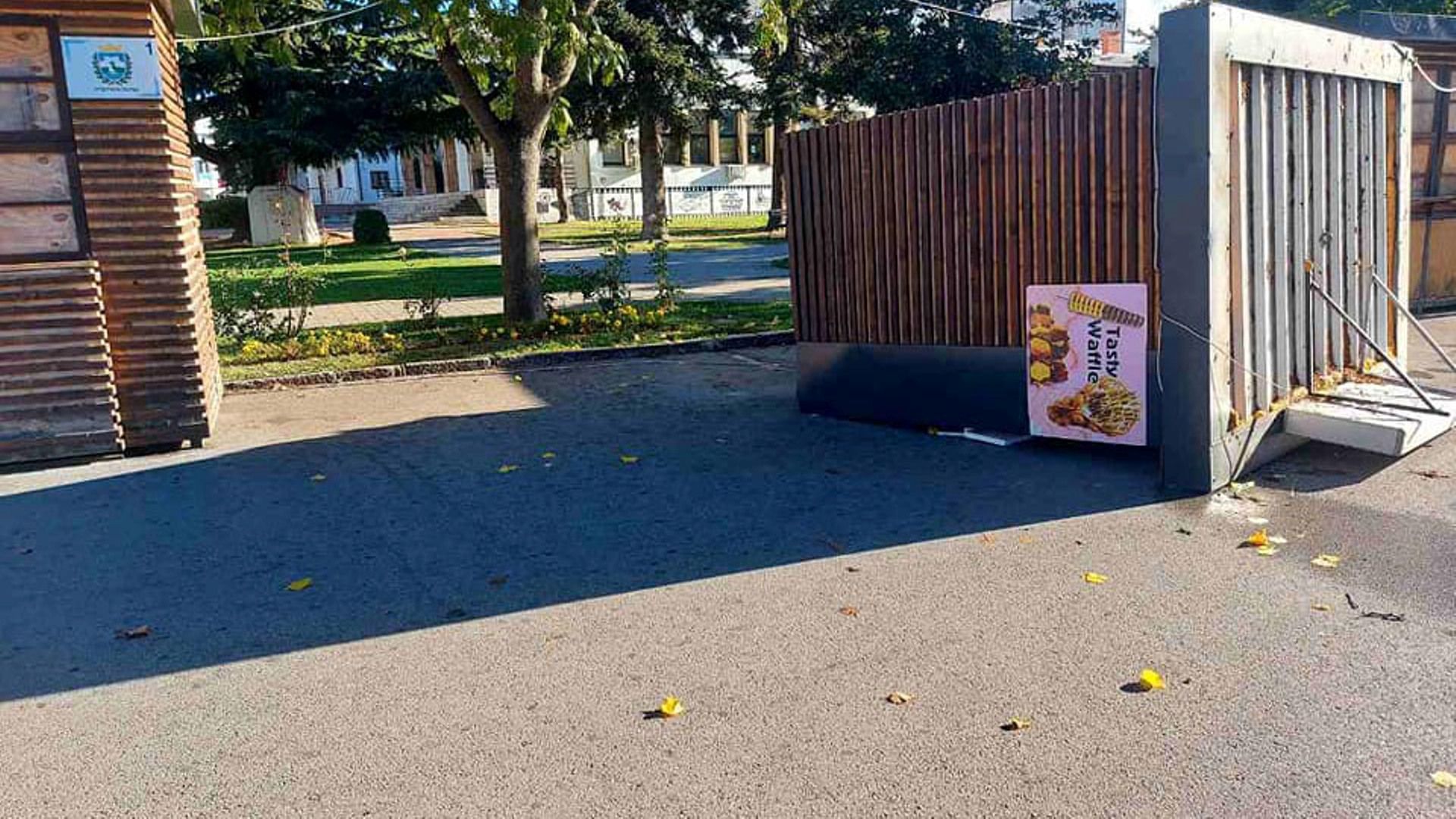 Вандализирана куќарка