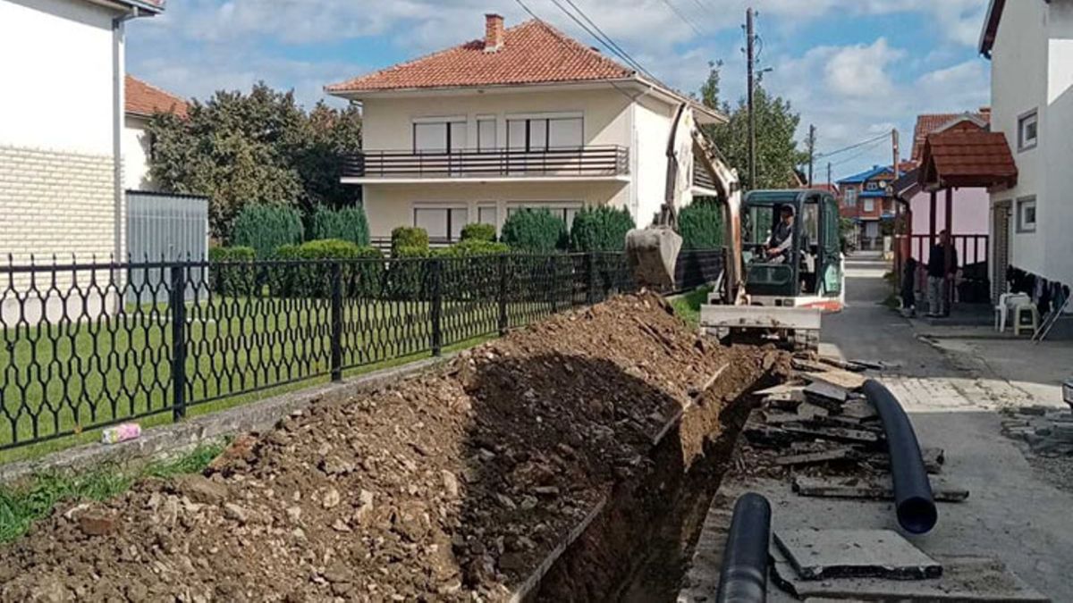 Улица Дејан Војвода