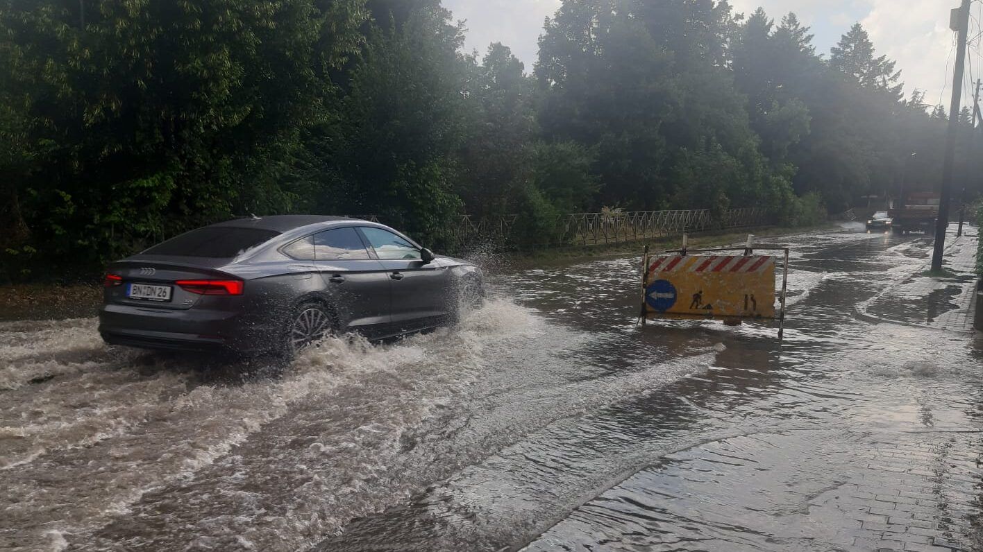 Поплава Кленоец