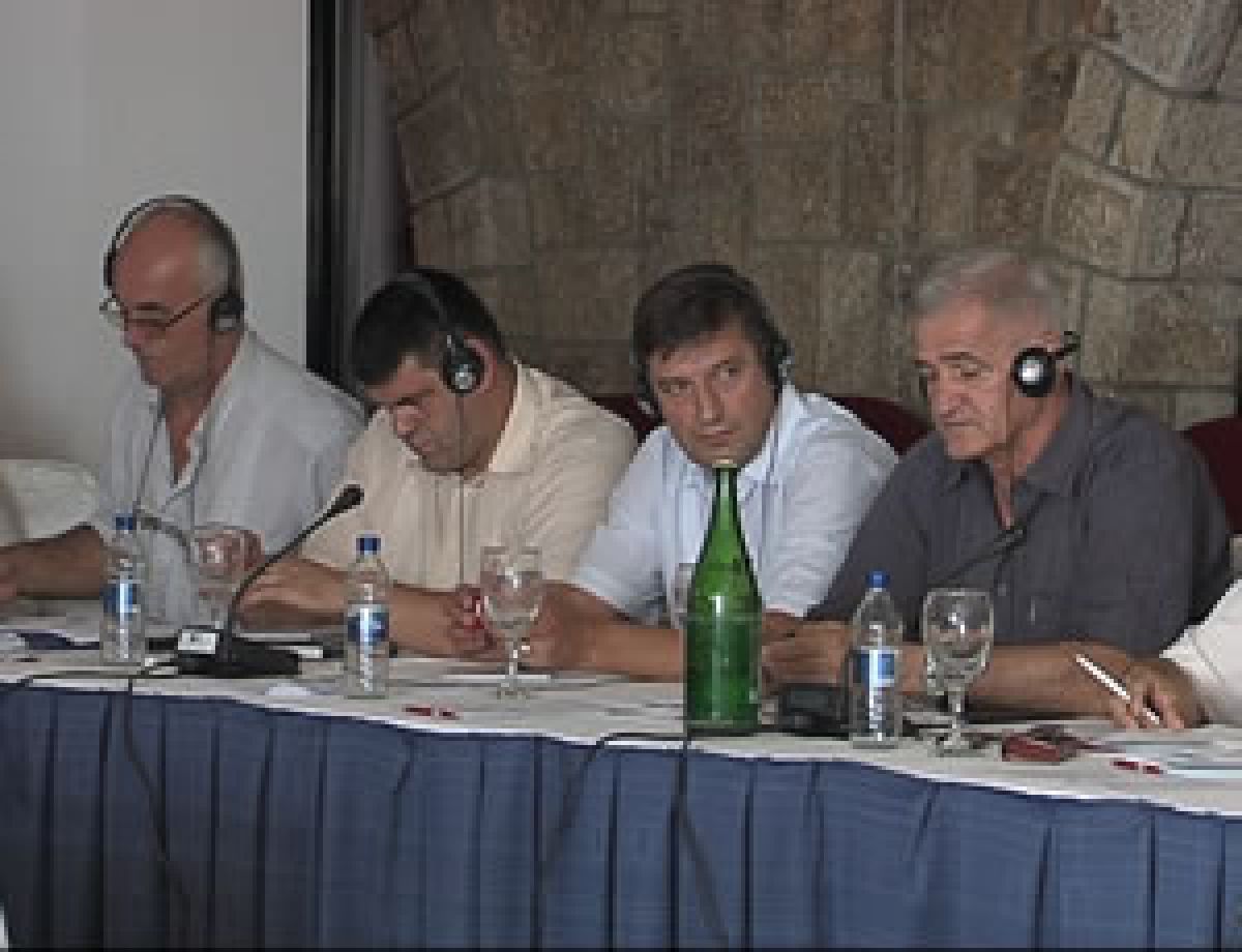 trkalezna masa-sindikati