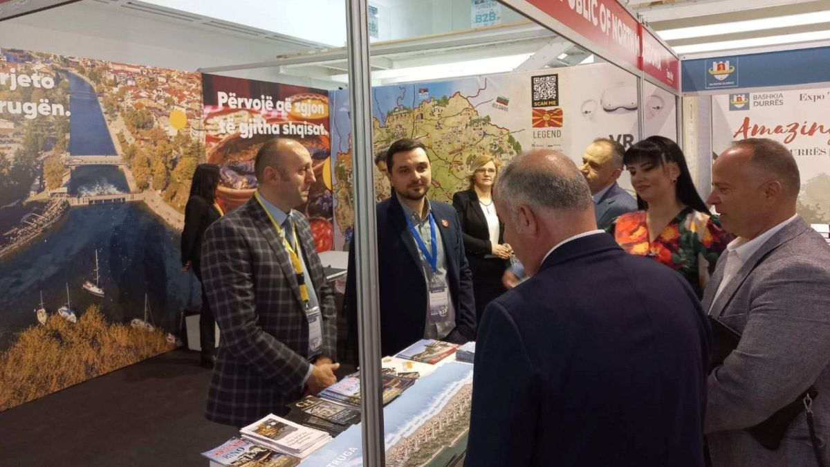 Саем Тирана