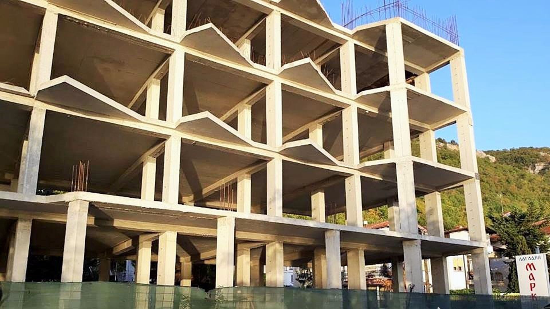 Хотел Лагадин