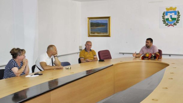 Средба инспектори