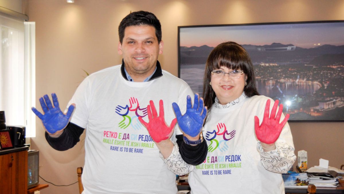 Пецаков на средба со Лолеска