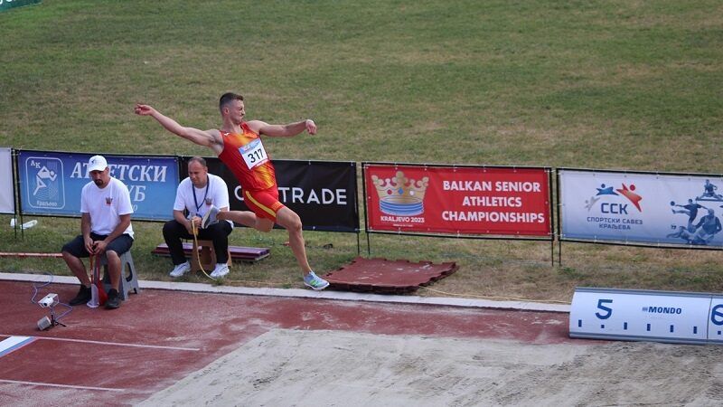 Трајковски бронза атлетика