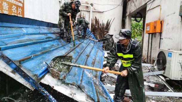 Торнадо Кина