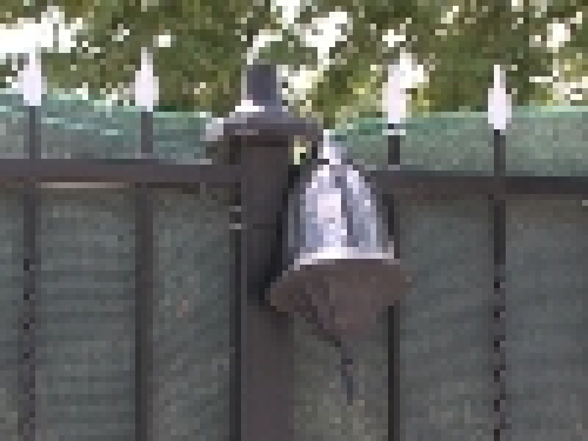 unishteni kandelabri