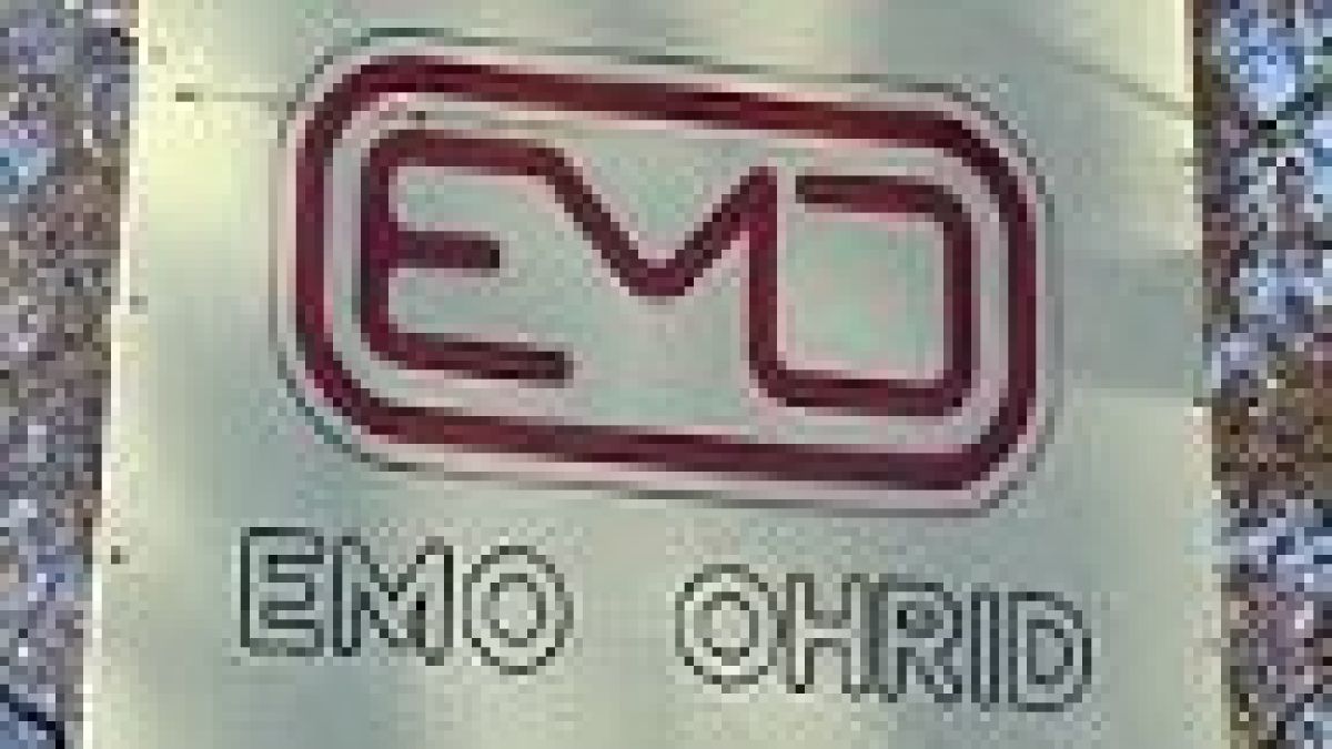 emo