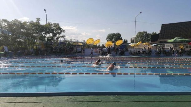 Летно државно првенство во пливање