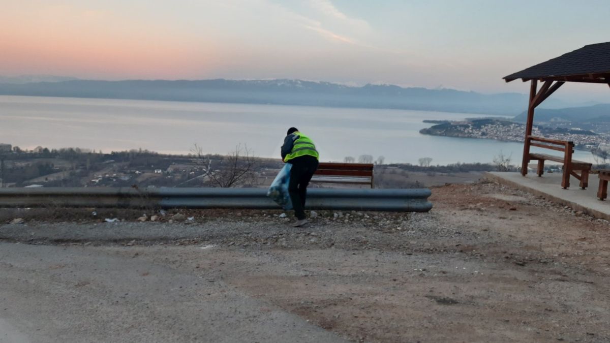 Акција Комуналец