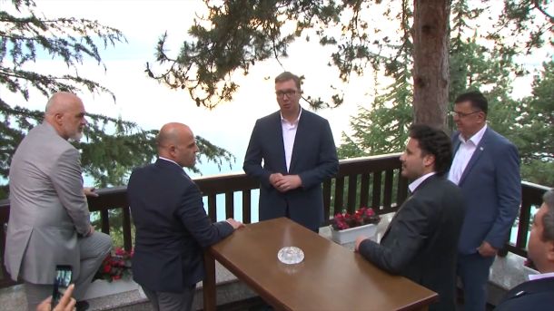 Отворен балкан