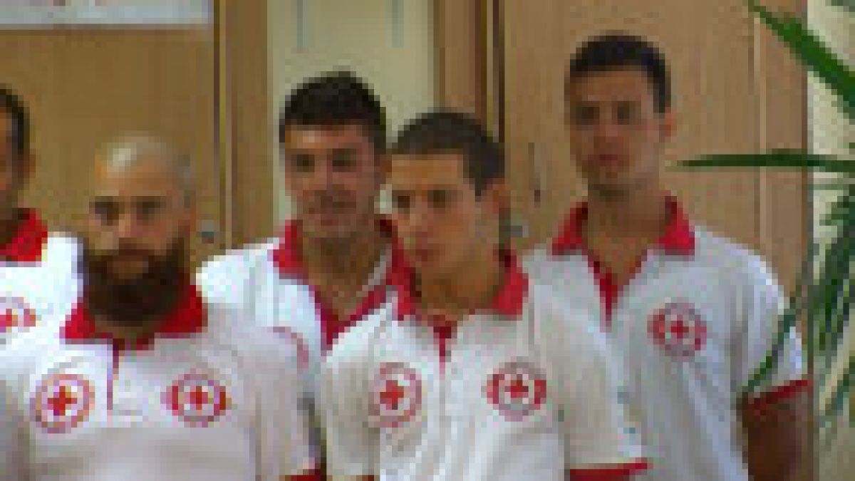 crven krst spasiteli