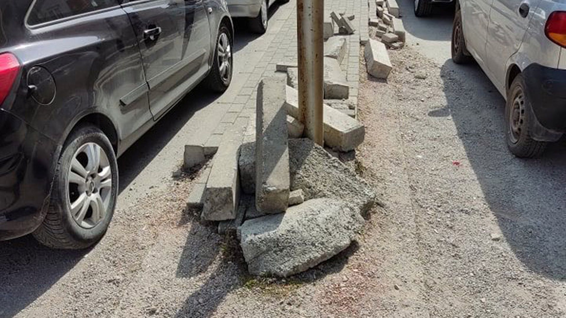 Бекатон плочки улица