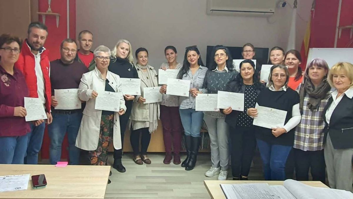 Обука на лица со попреченост