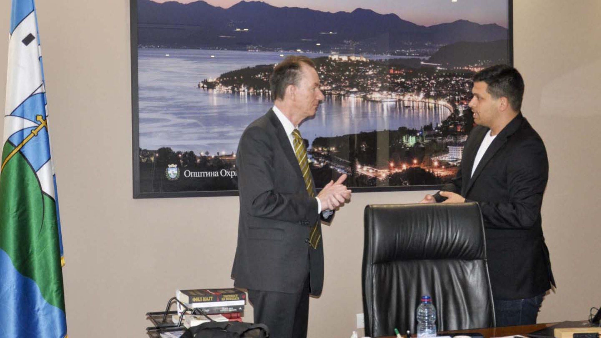 Заменик амбасадор на Австралија