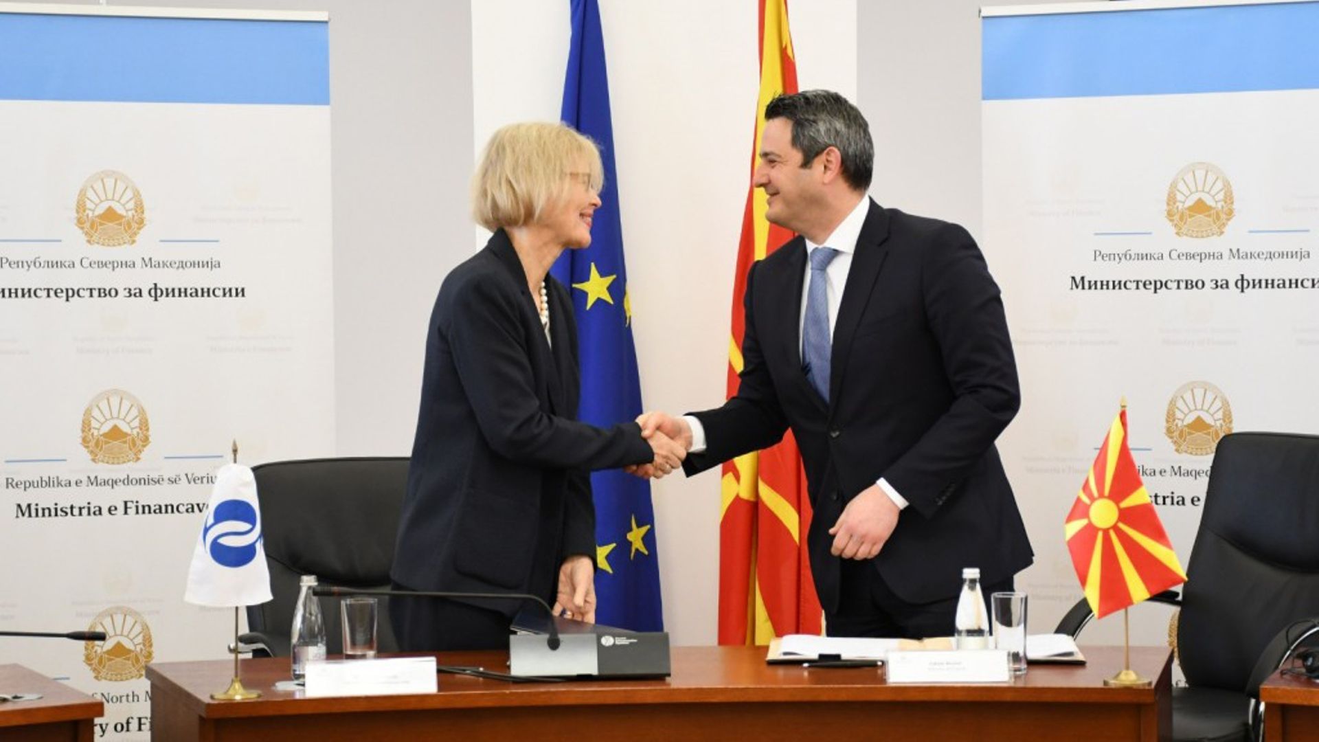 Цврст отпад договор