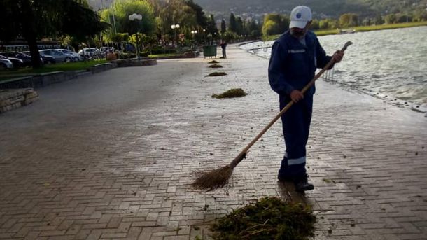 Комуналец акција