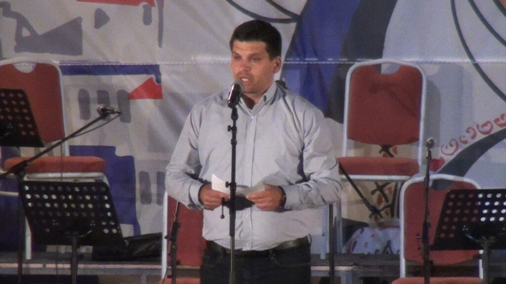 Кирил Пецаков