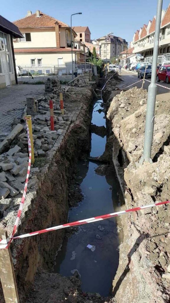 Водоводна линија на ул. Дејан Војвода