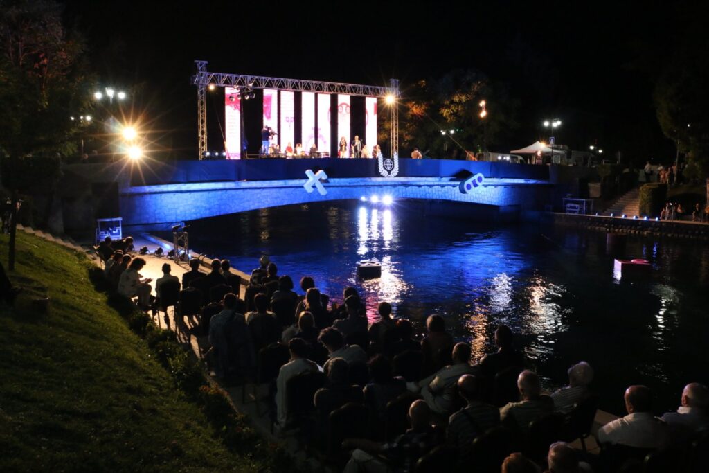 Struski veceri poezija SVP