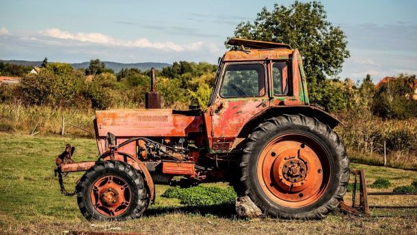 tractor, full hd wallpaper, free background, agriculture, free wallpaper, mac wallpaper, laptop wallpaper, harvest, tanya, desktop backgrounds, old, 4k wallpaper 1920x1080, antique, beautiful wallpaper, agricultural, cool backgrounds, machine, commercial vehicle, 4k wallpaper, wallpaper hd, hd wallpaper, wallpaper 4k, windows wallpaper, background, wallpaper